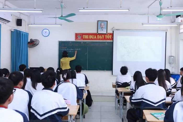 Các thí sinh lớp 12 chỉ còn chưa đầy 3 tháng nữa sẽ tham gia Kỳ thi tốt nghiệp THPT năm 2026.
