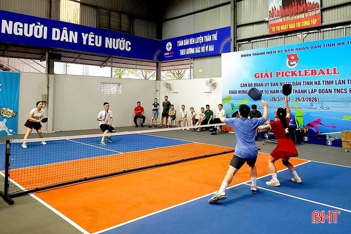 Giải Pickleball là hoạt động thiết thực, góp phần thúc đẩy phong trào rèn luyện thể dục thể thao trong đoàn viên, thanh niên UBND tỉnh. Đồng thời, đây cũng là dịp để cán bộ đoàn các đơn vị tăng cường giao lưu, thắt chặt tình đoàn kết, trao đổi kinh nghiệm trong công tác, tạo khí thế thi đua sôi nổi, góp phần hoàn thành tốt nhiệm vụ chuyên môn được giao.
