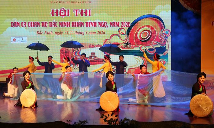 Văn nghệ chào mừng hội thi.