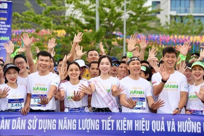 Dàn đại sứ chương trình. Ảnh: TTXVN