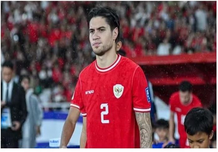 Xếp sau Idzes là hàng loạt cái tên chất lượng như Kevin Diks (5 triệu Euro, khoác áo Monchengladbach), Emil Audero (3,2 triệu Euro, đang khoác áo US Cremonese).