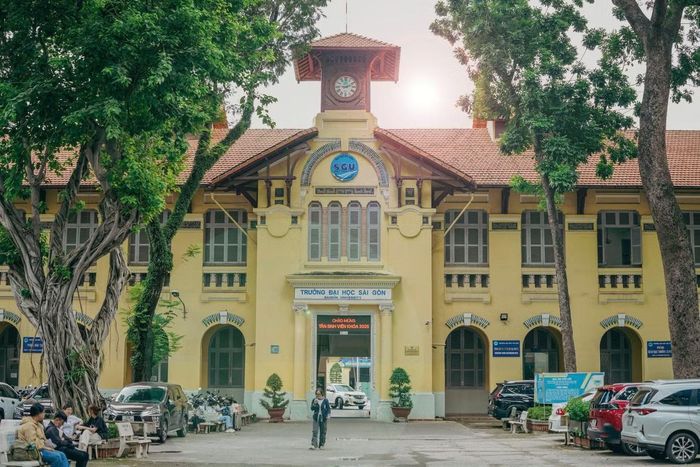 Trường Đại học Sài Gòn nổi bật với kiến trúc cổ kính
