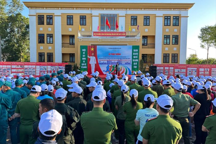Toàn cảnh lễ phát động