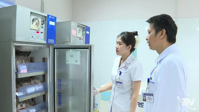Các đợt vận động hiến máu tình nguyện được triển khai thường xuyên trên địa bàn tỉnh để bảo đảm lượng máu hiến phục vụ công tác điều trị, cấp cứu bệnh nhân tại các bệnh viện.