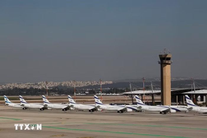 Máy bay của hãng hàng không El Al tại sân bay quốc tế Ben Gurion ở gần Tel Aviv, Israel. (Ảnh: THX/TTXVN)