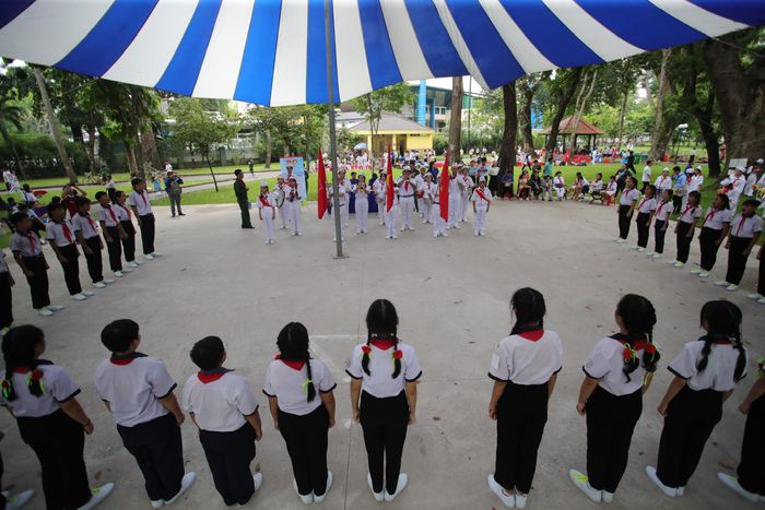 Công viên Tao Đàn là địa điểm sinh hoạt của học sinh, sinh viên