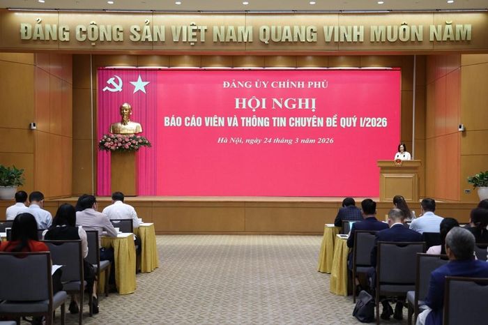 Đảng ủy Chính phủ tổ chức Hội nghị Báo cáo viên và Thông tin chuyên đề quý I/2026, cung cấp thông tin về kết quả bầu cử đại biểu Quốc hội khóa XVI, đại biểu HĐND các cấp nhiệm kỳ 2026-2031 và công tác bảo đảm an ninh mạng, an ninh dữ liệu trong hệ thống chính trị