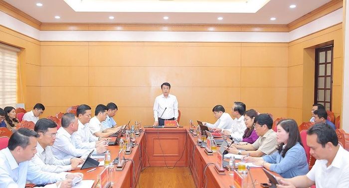 Ông Nguyễn Thanh Bình, Phó Bí thư Tỉnh ủy, Chủ tịch UBND tỉnh phát biểu kết luận hội nghị. Ảnh: Anh Tuấn.
