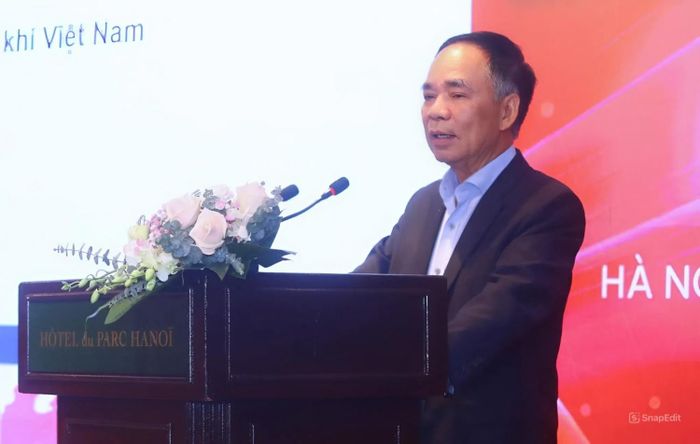 TS. Nguyễn Quốc Thập: Petrovietnam cần được trao quyền chủ động trong toàn bộ chuỗi giá trị năng lượng, từ tìm kiếm, thăm dò, khai thác đến ký kết các hợp đồng nhập khẩu dầu thô dài hạn.