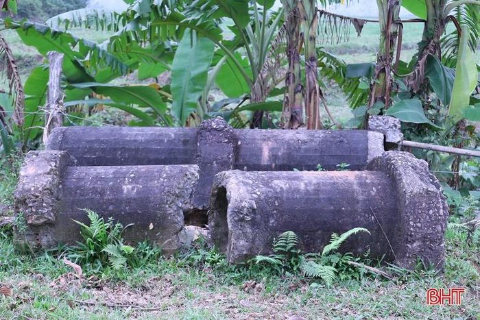 Mong muốn của chính quyền, người dân nơi đây là thi công dứt điểm để thuận tiện cho việc đi lại.