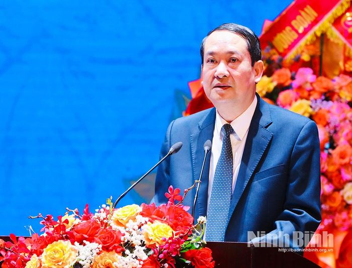 Đồng chí Mai Văn Tuất, Phó Bí thư Tỉnh ủy, Chủ tịch Ủy ban MTTQ Việt Nam tỉnh phát biểu tại lễ kỷ niệm.