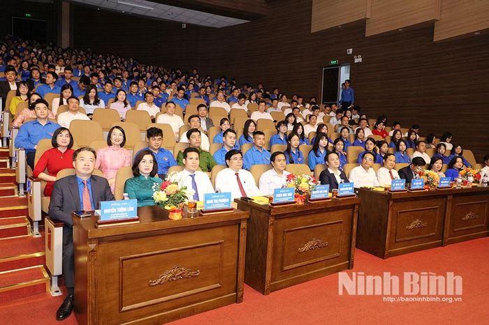 Các đại biểu dự lễ kỷ niệm.