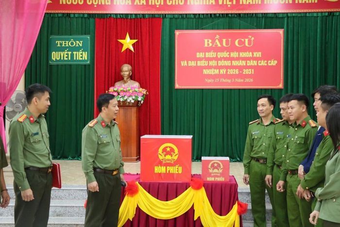 Lãnh đạo Công an tỉnh kiểm tra công tác bảo vệ bầu cử tại các địa phương