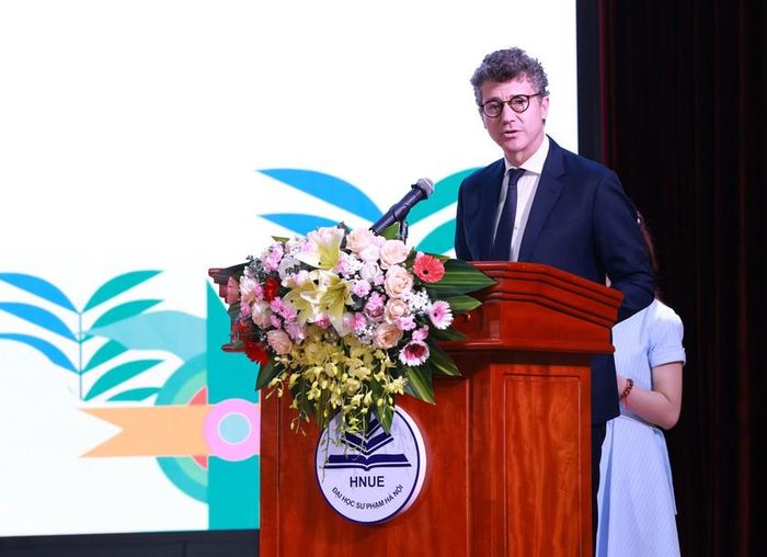 Ông Jonathan Wallace Baker, Trưởng Đại diện UNESCO tại Việt Nam phát biểu.