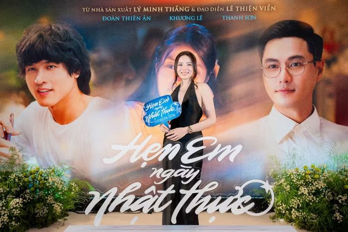 Hoa hậu Kỳ Duyên rạng rỡ tại sự kiện, Kỳ Duyên và Thiên Ân là những người bạn thân thiết trong cuộc sống nên sự kiện quan trọng này cô không thể không có mặt