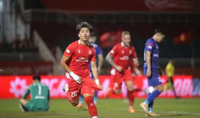 Với tài năng hiện tại, nếu giữ được phong độ, Khoa Ngô có cơ hội lớn được triệu tập lên U23 Việt Nam dự SEA Games 34 vào năm 2027.