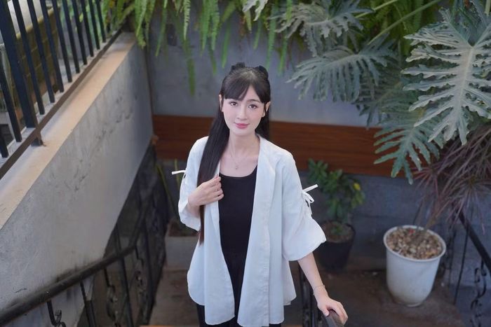 “Tôi không xem nghệ thuật là cơ hội đổi đời, chỉ là công việc tôi yêu thích”, Ngọc Thủy nói. Với cô, hành trình phía trước vẫn còn dài và vai diễn hiện tại là bước đệm để khán giả ủng hộ gương mặt mới của màn ảnh nhỏ.