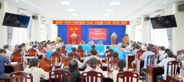 Hội nghị Ban Chấp hành Đảng bộ xã Phú Tân (mở rộng), lần thứ 4, khóa I, nhiệm kỳ 2025 - 2030