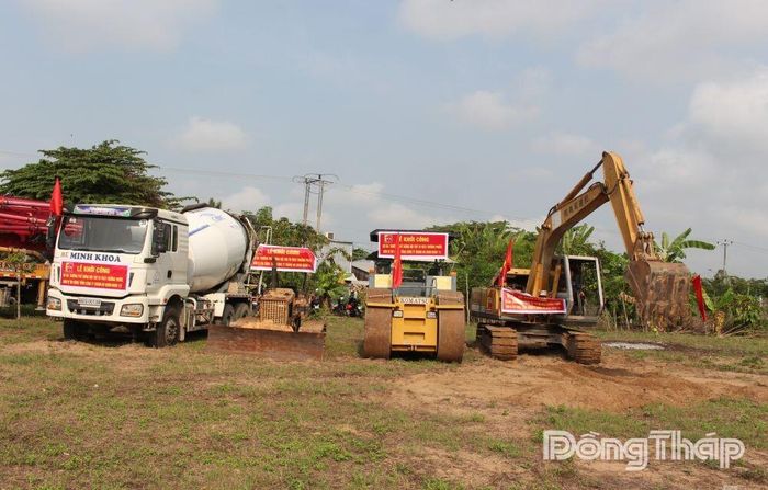  Động thổ khởi công Trường Phổ thông Nội trú liên cấp Tiểu học và Trung học cơ sở Thường Phước (xã Thường Phước).