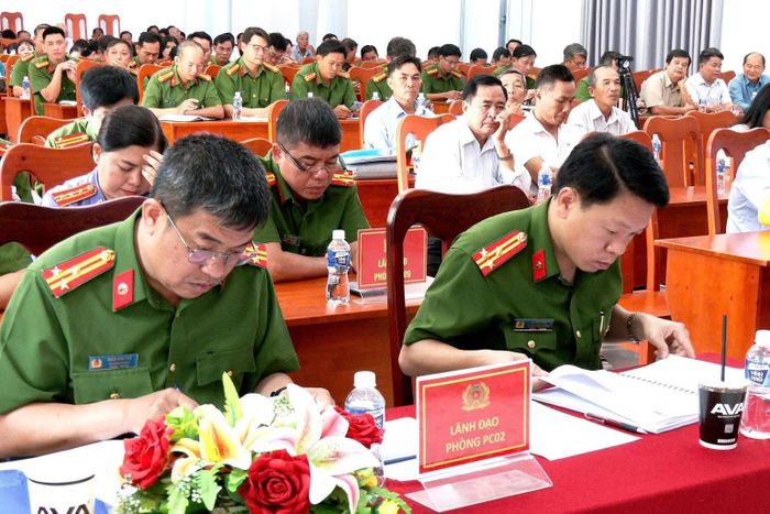 Quang cảnh các đại biểu tham dự Lễ ra mắt mô hình
