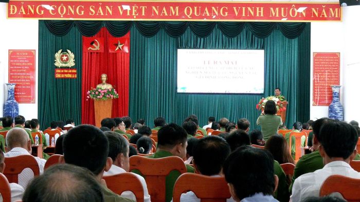 Quang cảnh buổi lễ ra mắt mô hình