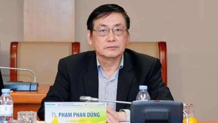 Tiến sĩ Phạm Phan Dũng, chuyên gia kinh tế năng lượng (Bộ Công Thương) tại Tọa đàm.