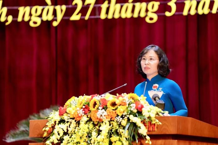 Bà Trịnh Thị Minh Thanh, Phó Bí thư Thường trực Tỉnh ủy, Chủ tịch HĐND tỉnh khóa XV, phát biểu nhận nhiệm vụ.