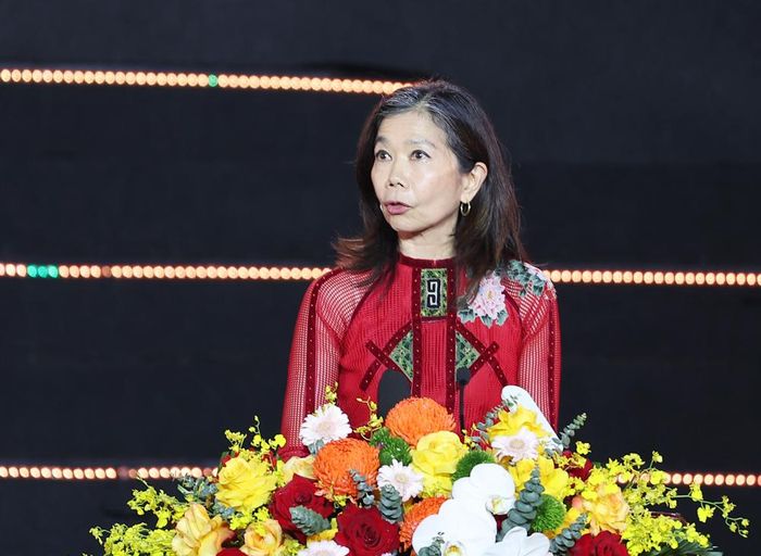  Bà Pauline Tamesis phát biểu chúc mừng Việt Nam và tỉnh Bắc Ninh. 