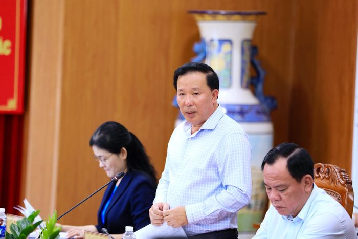 Phó Bí thư Tỉnh ủy, Chủ tịch UBND tỉnh Đồng Nai Nguyễn Văn Út trao đổi về thế mạnh và kết quả hợp tác của với Lâm Đồng