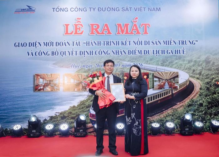 Sự kiện là bước tiến quan trọng trong chiến lược gắn kết vận tải đường sắt với phát triển du lịch di sản khu vực miền Trung.