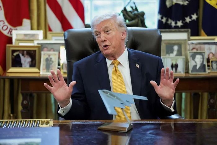  Các giao dịch thường được thực hiện trước những quyết định lớn của ông Trump. Ảnh: Reuters. 