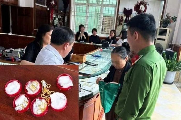 Bà M.T.H. (70 tuổi, trú xã Giai Lạc, Nghệ An đạp xe 10 km đi bán 19 chỉ vàng để chuyển cho đối tượng lừa đảo.