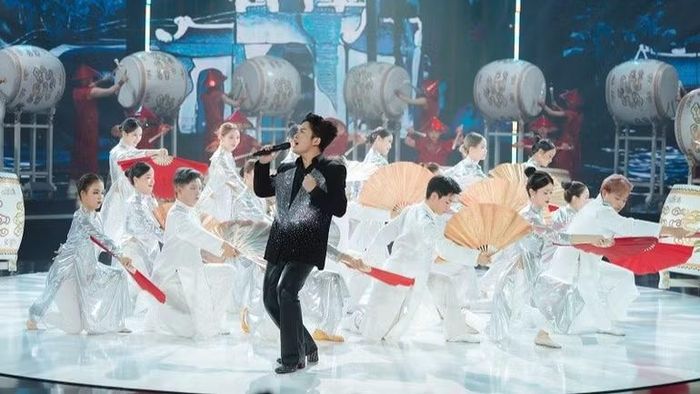 Chương trình quy tụ sự tham gia của nhiều nghệ sĩ nổi tiếng. (Ảnh: VTV)
