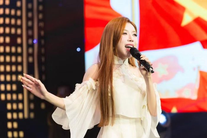 Trang Pháp “mong muốn học hỏi” tại Đạp Gió bản Trung 2026.