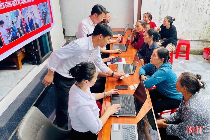 Ngay trong ngày đầu thực hiện, mô hình “Ngày thứ Bảy vì dân phục vụ” đã cho thấy hướng đi đúng, phù hợp với thực tiễn.