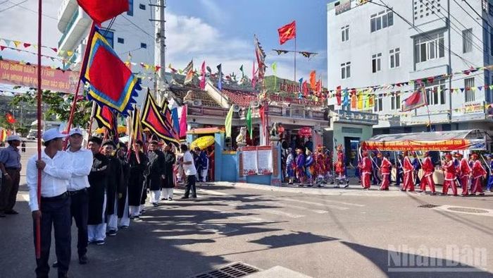 Lễ hội cầu ngư Nhơn Hải có ý nghĩa tâm linh đặc biệt trong đời sống ngư dân.
