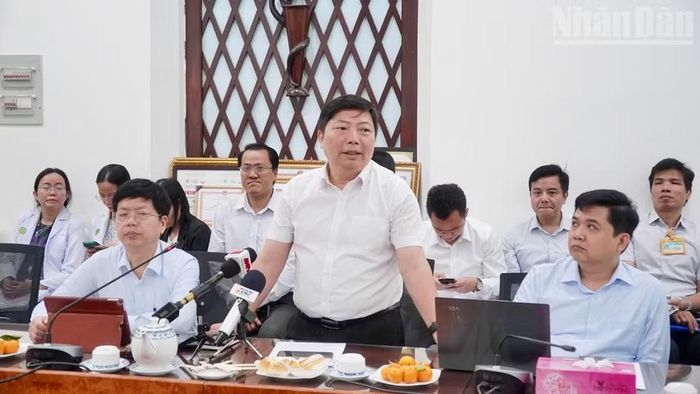 Phó Giáo sư, Tiến sĩ Nguyễn Vũ Trung, Viện trưởng Viện Pasteur Thành phố Hồ Chí Minh phát biểu.