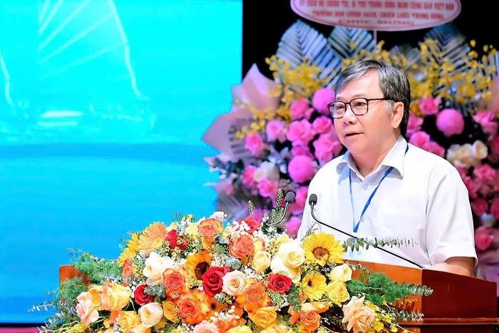  PGS. TS Phạm Trung Lương - nguyên Phó Viện trưởng Viện Nghiên cứu du lịch, Thành viên Tổ chuyên gia Tư vấn quy hoạch quốc gia bàn về xây dựng thương hiệu điểm đến Gia Lai. Ảnh: Đ.T 