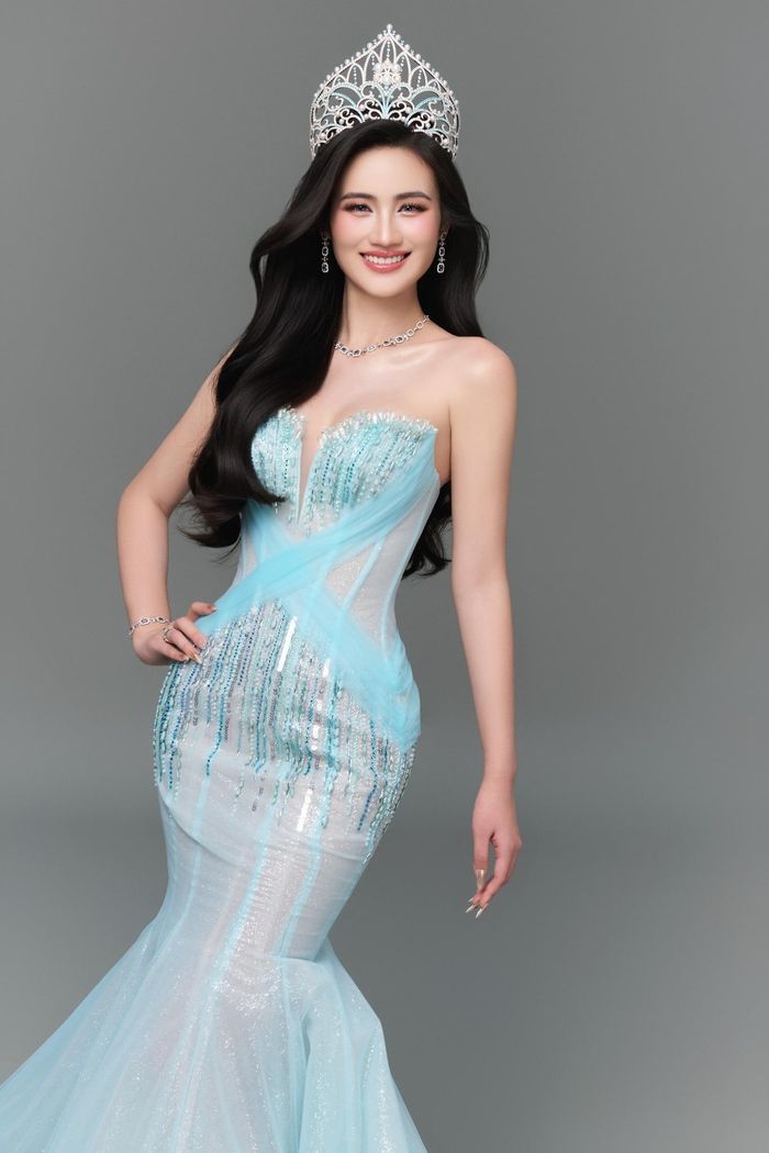 Hoa hậu Ý Nhi kết thúc nhiệm kỳ gần 3 năm.