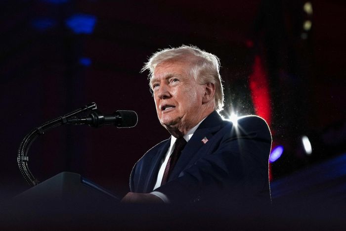 Tổng thống Mỹ Donald Trump phát biểu tại sự kiện ở Washington, Mỹ, ngày 25/3. Ảnh: Reuters.