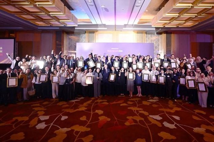 Giải thưởng quy tụ hơn 100 đơn vị y tế nổi bậc toàn khu vực Châu Á.