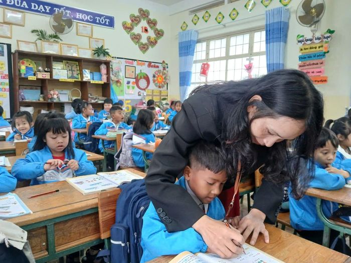 Công tác khuyến học, khuyến tài, đẩy mạnh XHHT luôn nhận được sự quan tâm của toàn xã hội