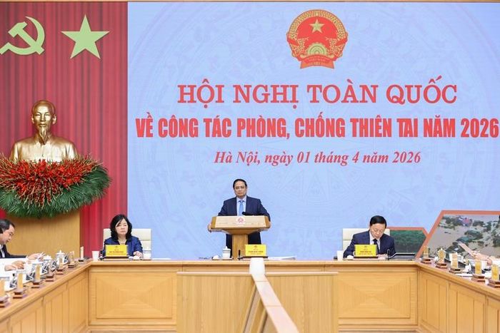 Thủ tướng Chính phủ nhấn mạnh: Phòng chống thiên tai phải lấy người dân là trung tâm, chủ thể, không để ai bị bỏ lại phía sau - Ảnh: VGP/Nhật Bắc