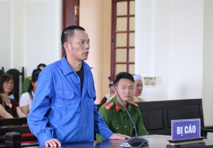 Bị cáo Nguyễn Anh Tuấn tại tòa.