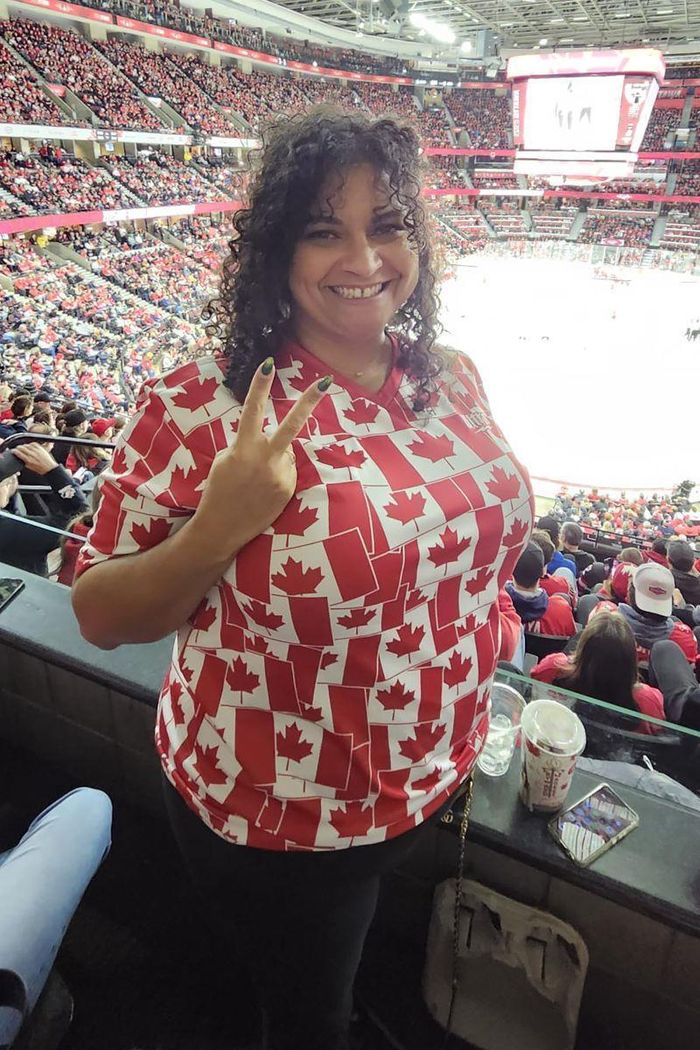 Cassandra Fultz, chuyên gia tư vấn nhập cư mang hai quốc tịch Mỹ – Canada, cho biết sự quan tâm của người Mỹ đối với quốc tịch Canada thường tăng sau các kỳ bầu cử rồi nhanh chóng giảm xuống. Tuy nhiên, lần này xu hướng đó không xảy ra.