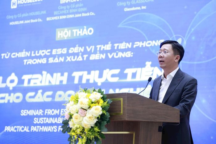 Ông Nguyễn Văn Lăng, Tổng Giám đốc Công ty CP Becamex Bình Định phát biểu bế mạc hội thảo.