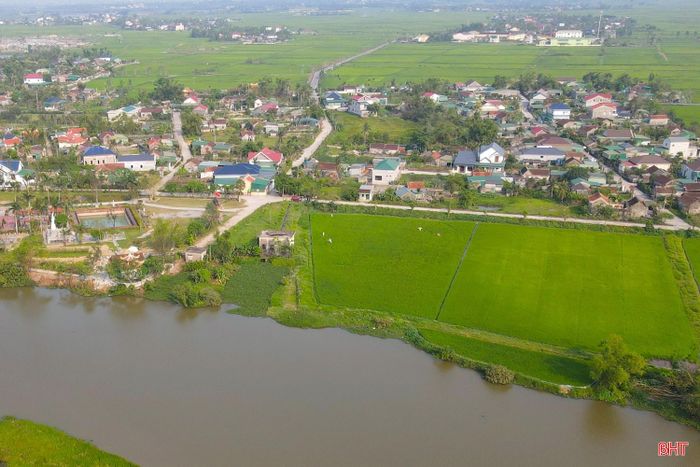 Trong bối cảnh thời tiết diễn biến thất thường, nguy cơ nắng nóng, khô hạn ngày càng gia tăng, việc sớm đầu tư sửa chữa, nâng cấp trạm bơm Sông Già mang ý nghĩa lâu dài đối với sản xuất nông nghiệp của xã Đông Kinh, bảo đảm nguồn nước tưới ổn định cho gần 200ha lúa trong các vụ sản xuất tới.