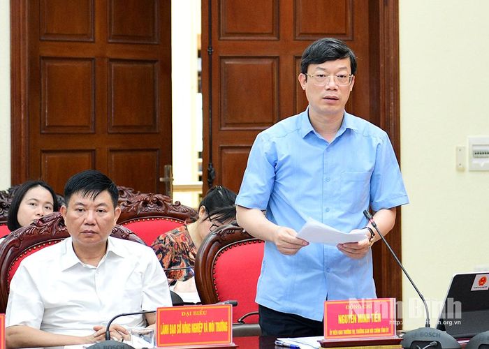 Đồng chí Nguyễn Minh Tiến, Ủy viên Ban Thường vụ Tỉnh ủy, Trưởng Ban Nội chính Tỉnh ủy phát biểu tại hội nghị.