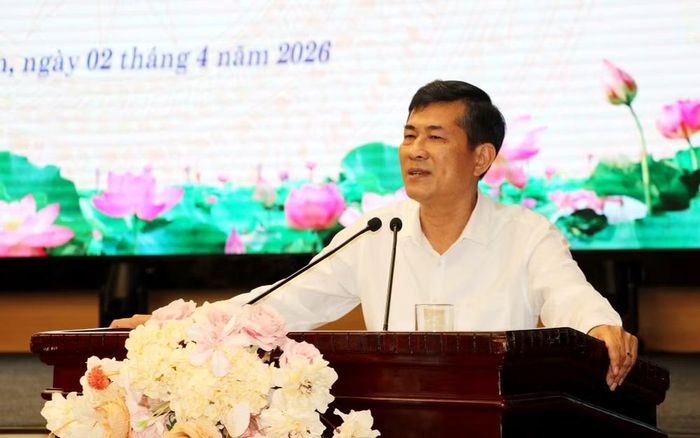 Phó Chủ tịch Ủy ban nhân dân tỉnh Nghệ An Thái Văn Thành phát biểu.
