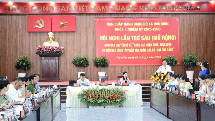 Quang cảnh hội nghị